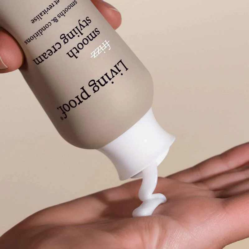 Living Proof No Frizz Smooth Styling Crème Coiffante - Image 3
