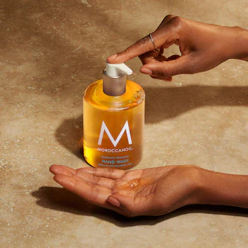 Moroccanoil Gel Nettoyant pour les Mains - 360ml - Image 3