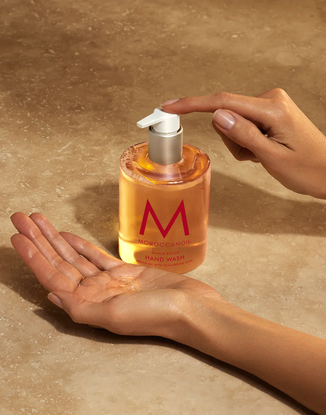 Moroccanoil Gel Nettoyant pour les Mains - 360ml - Image 4